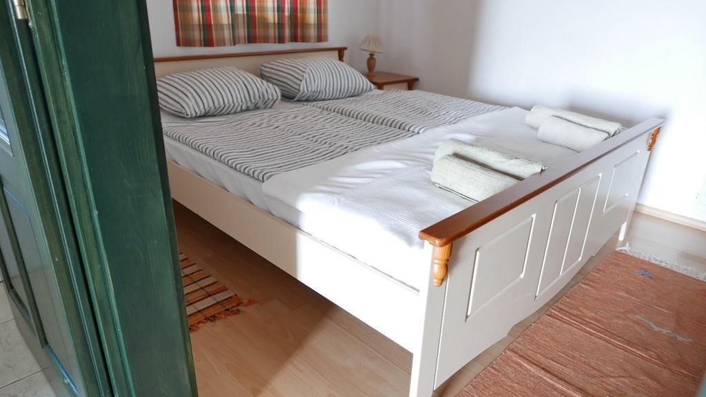 Apartman Hillside *